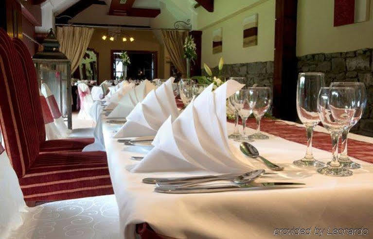 Court Yard Hotel Лейкслип Экстерьер фото